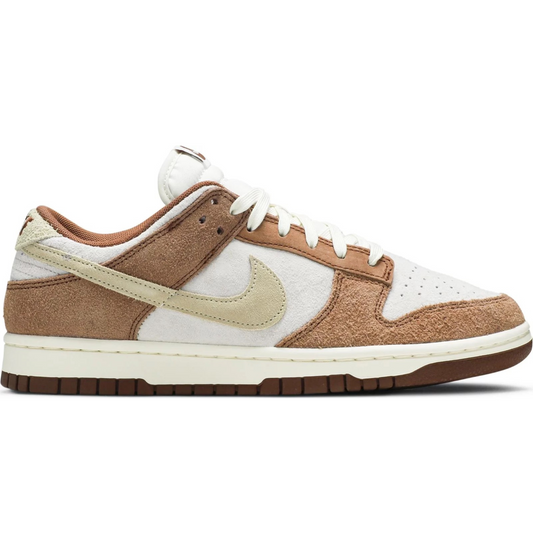 NIKE DUNK LOW PRM MEDIUM CURRY