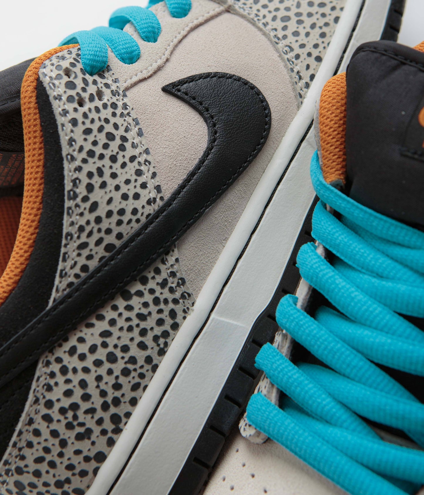 Nike Dunk Low SB Electric Pack Olympic Safari