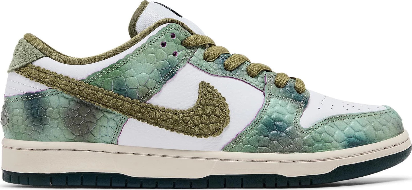 Nike Dunk Low Alexis Sablone Chameleon