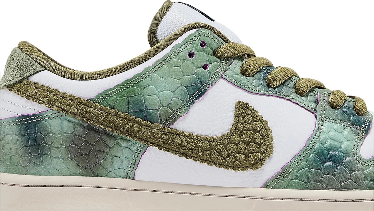 Nike Dunk Low Alexis Sablone Chameleon