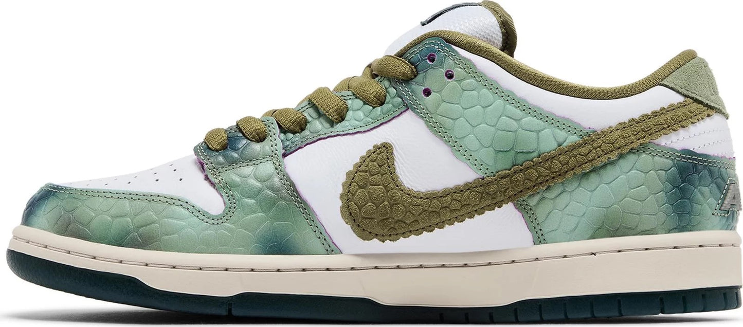 Nike Dunk Low Alexis Sablone Chameleon